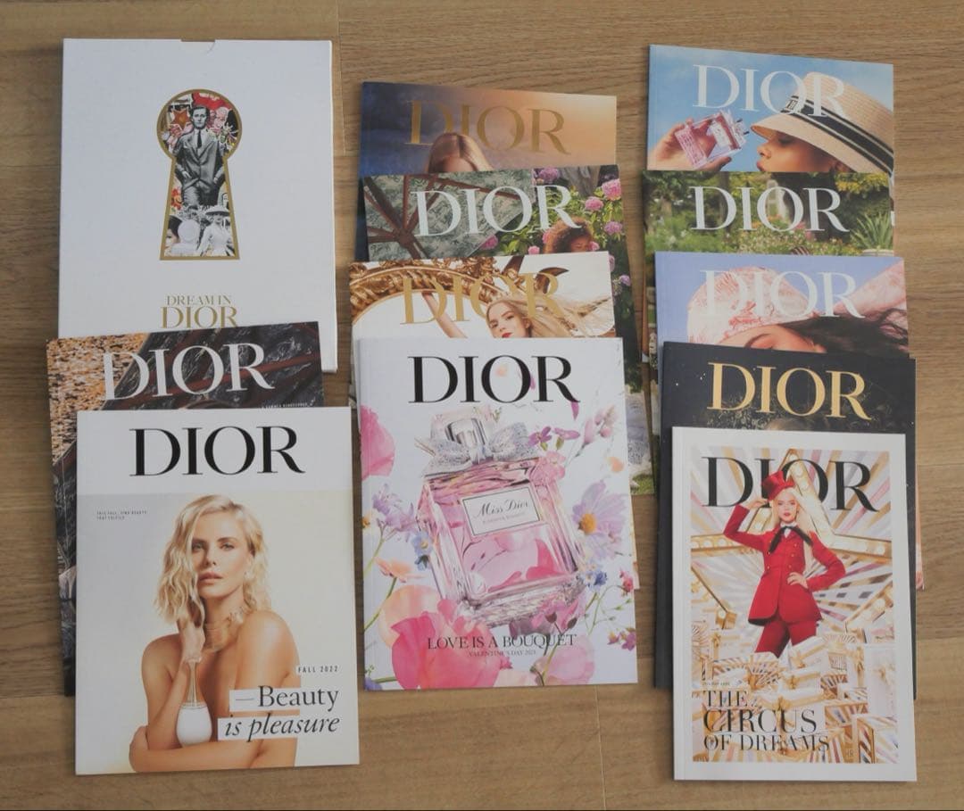 DIOR 雑誌