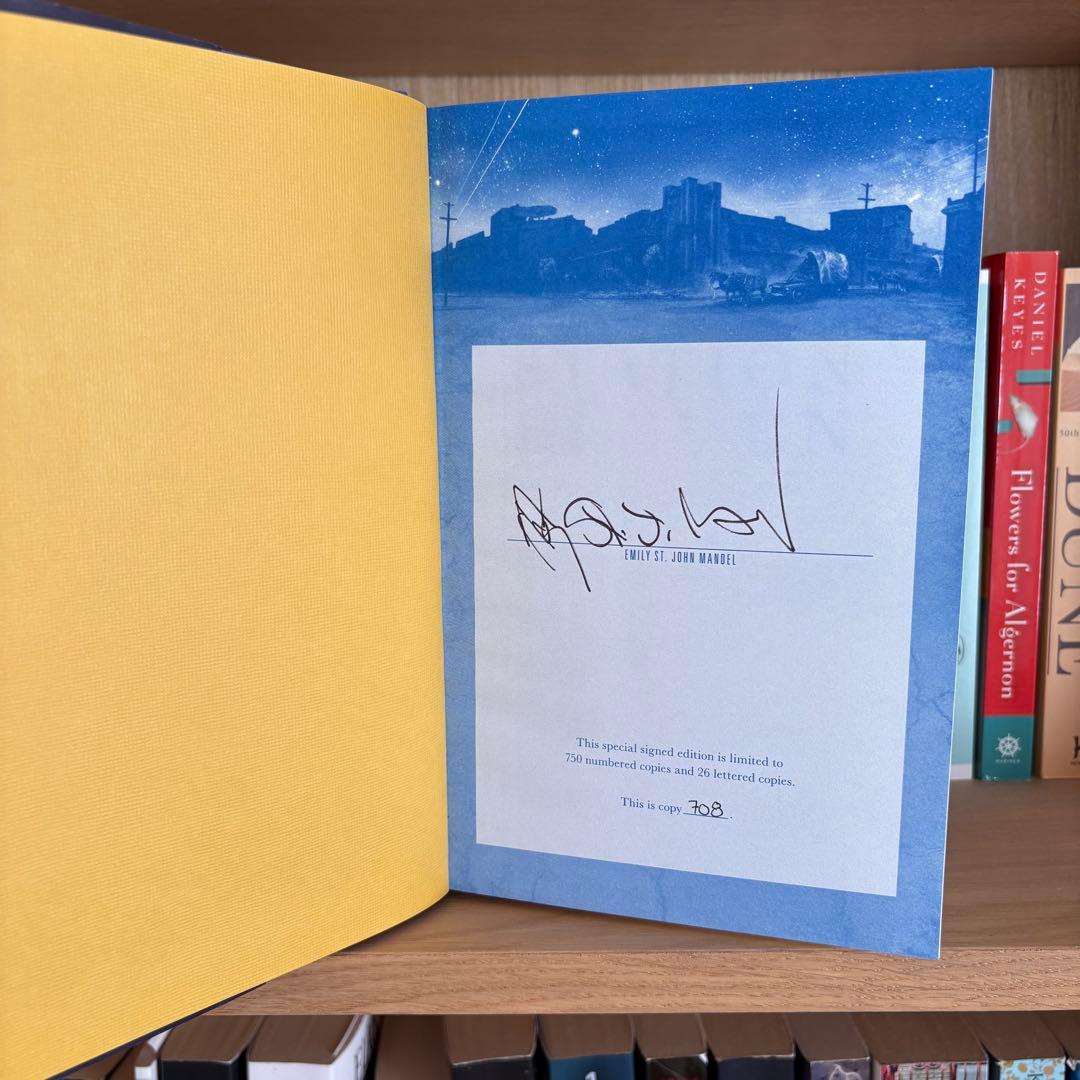 【サイン入り限定版】STATION ELEVEN 洋書