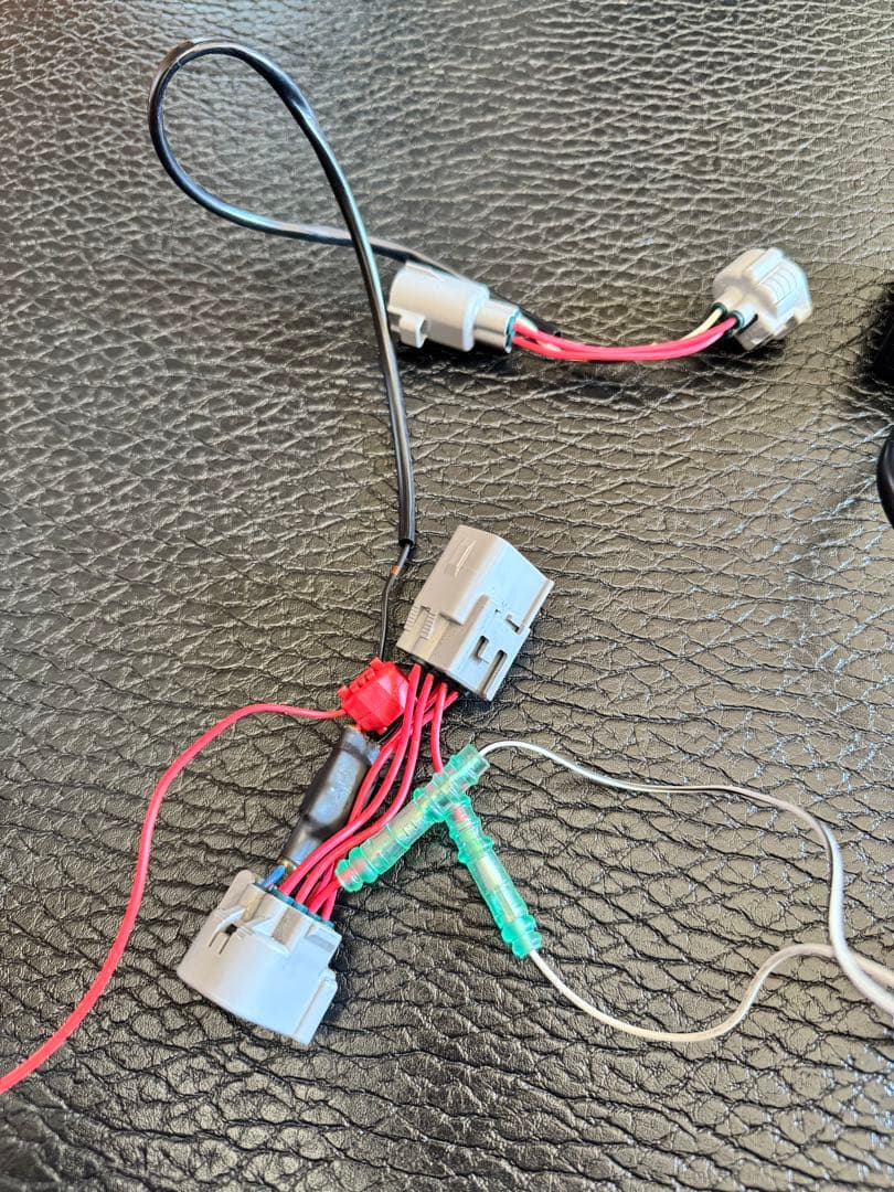 【配線加工不要】ハイラックス 後期 デイライト＋ウィンカーポジション取付キット