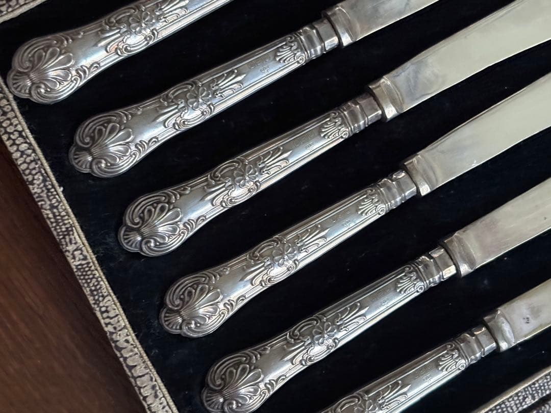 イギリスアンティーク 純銀製バターナイフ6本セットボックス付