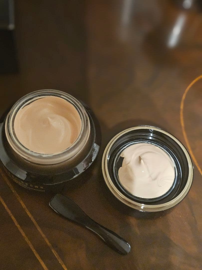 【BOBBI BROWN】インテンシブ セラム クリーム ファンデーション