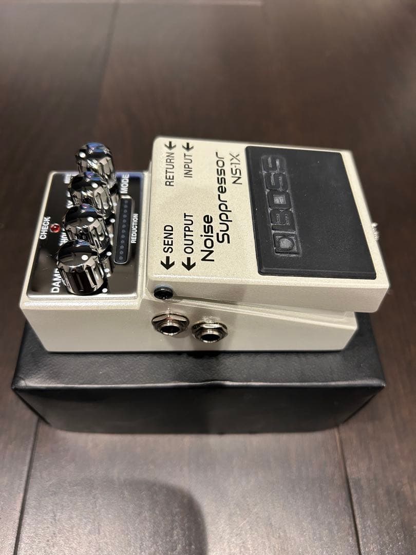 ギター BOSS Noise Suppressor NS1X
