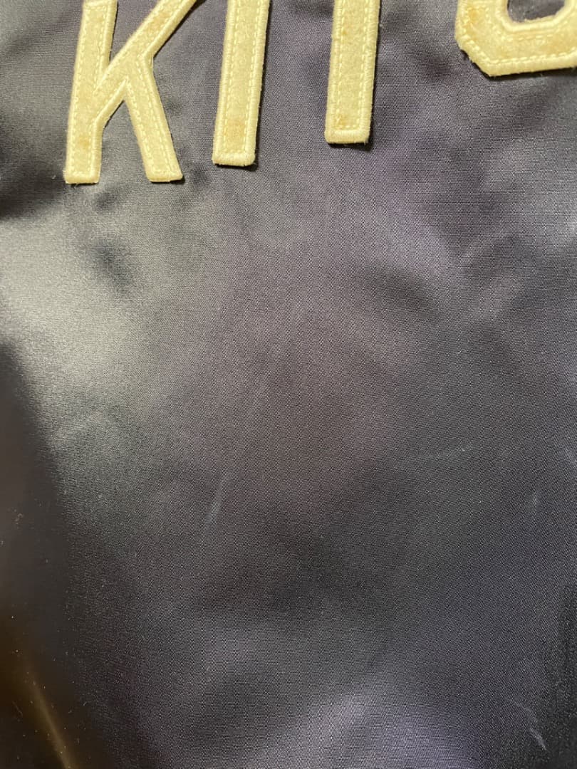 メゾンキツネ（MAISON KITSUNE）のスタジャン