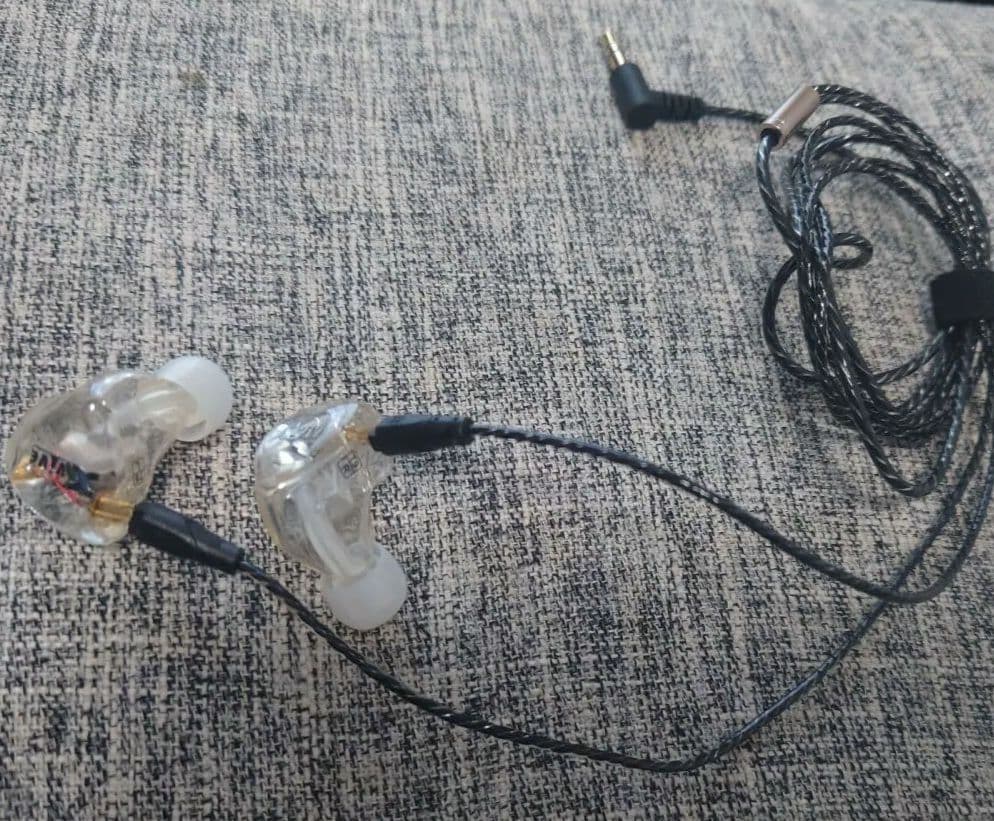 Xvive エックスバイブ T9 インイヤーモニター