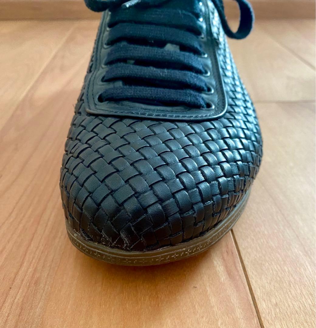 Salvatore Ferragamo ブラックメッシュレースアップシューズ