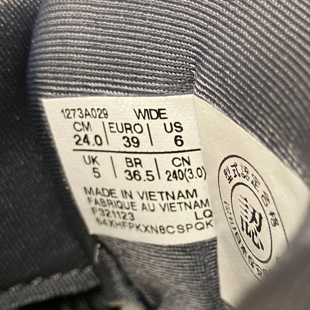 【新品未使用】24cm asics アシックス WINJOB CP306