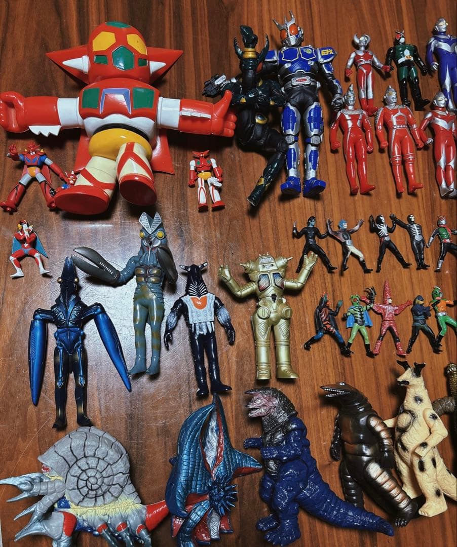 特撮ソフビまとめ売り/ウルトラマン・仮面ライダー等