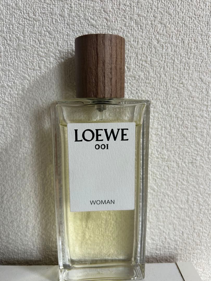 激安‼️LOEWE 001 WOMAN 香水
