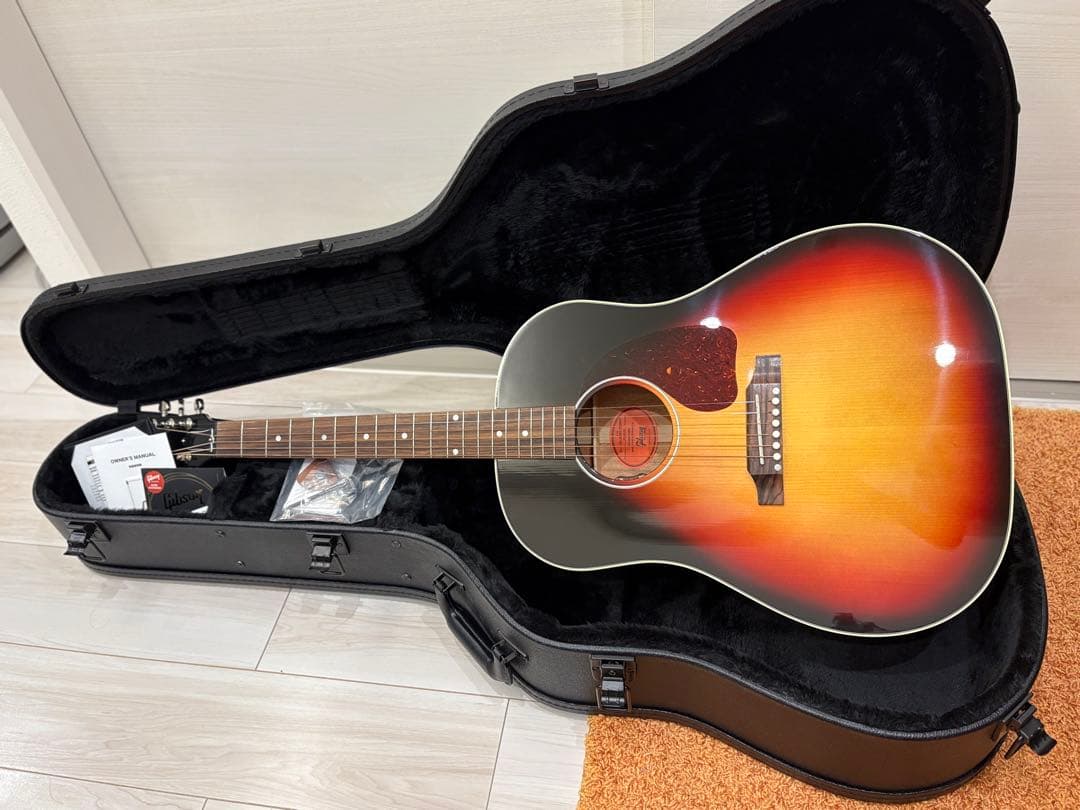 光栄堂選定Gibson CUSTOM J-45 RED SPRUCE