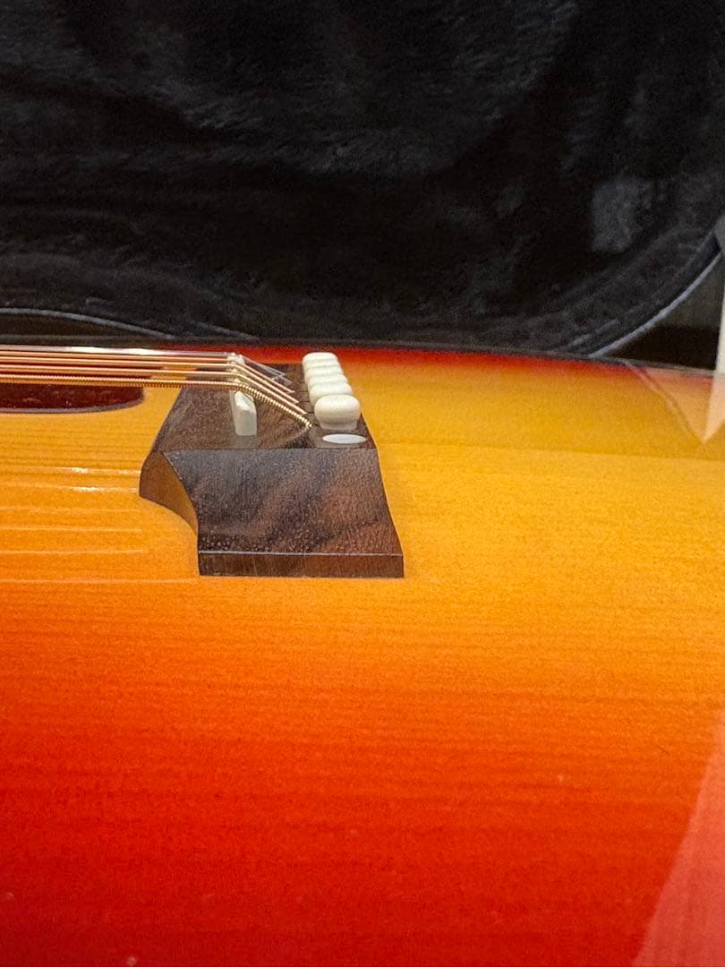 光栄堂選定Gibson CUSTOM J-45 RED SPRUCE