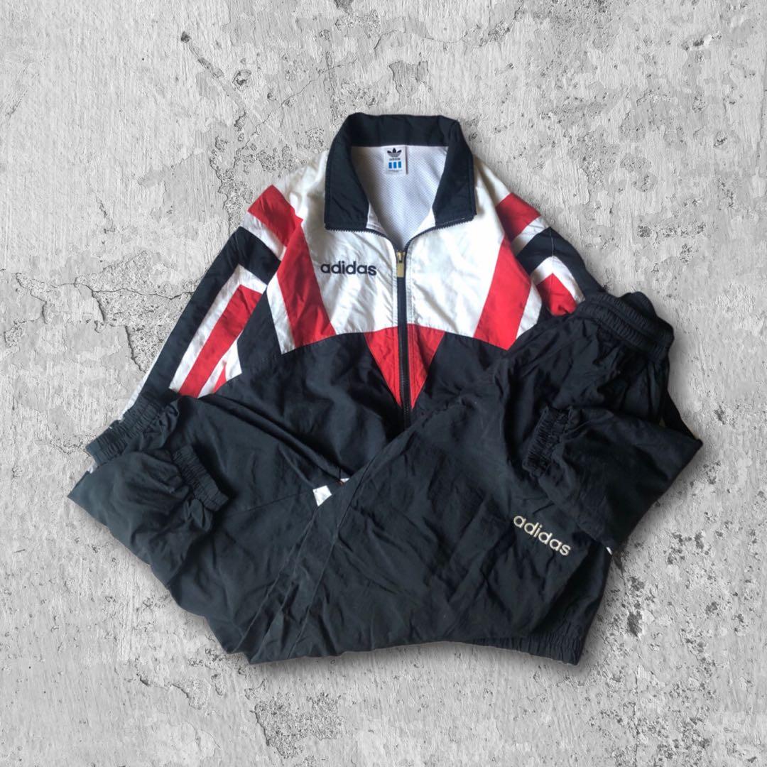 【入手困難】90sデサント製アディダスadidasナイロンセットアップ激レア上下