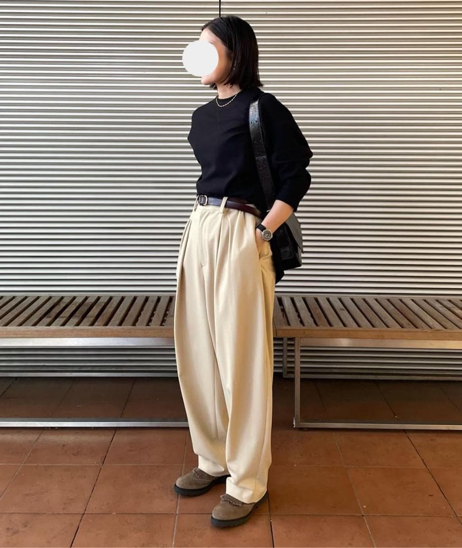 美品 ウィムガゼット 3万円 イージーパンツ テーパードパンツ ベージュ