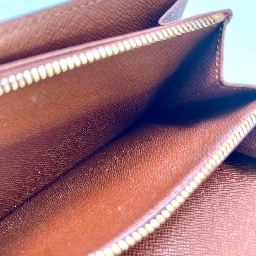 【美品】 ルイヴィトン モノグラム 旧型ポルトフォイユサラ M61725