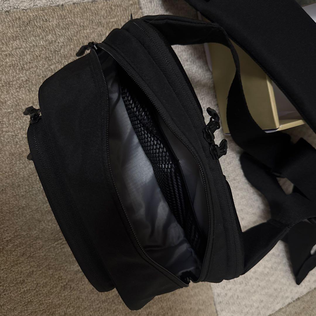 【未使用試着のみ】ポムル ヒップシート ブラック POMULU