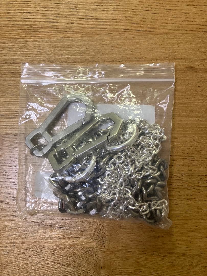 【新品・未開封】 カラビナデザインレイヤリングウォレットチェーン【Grancy】