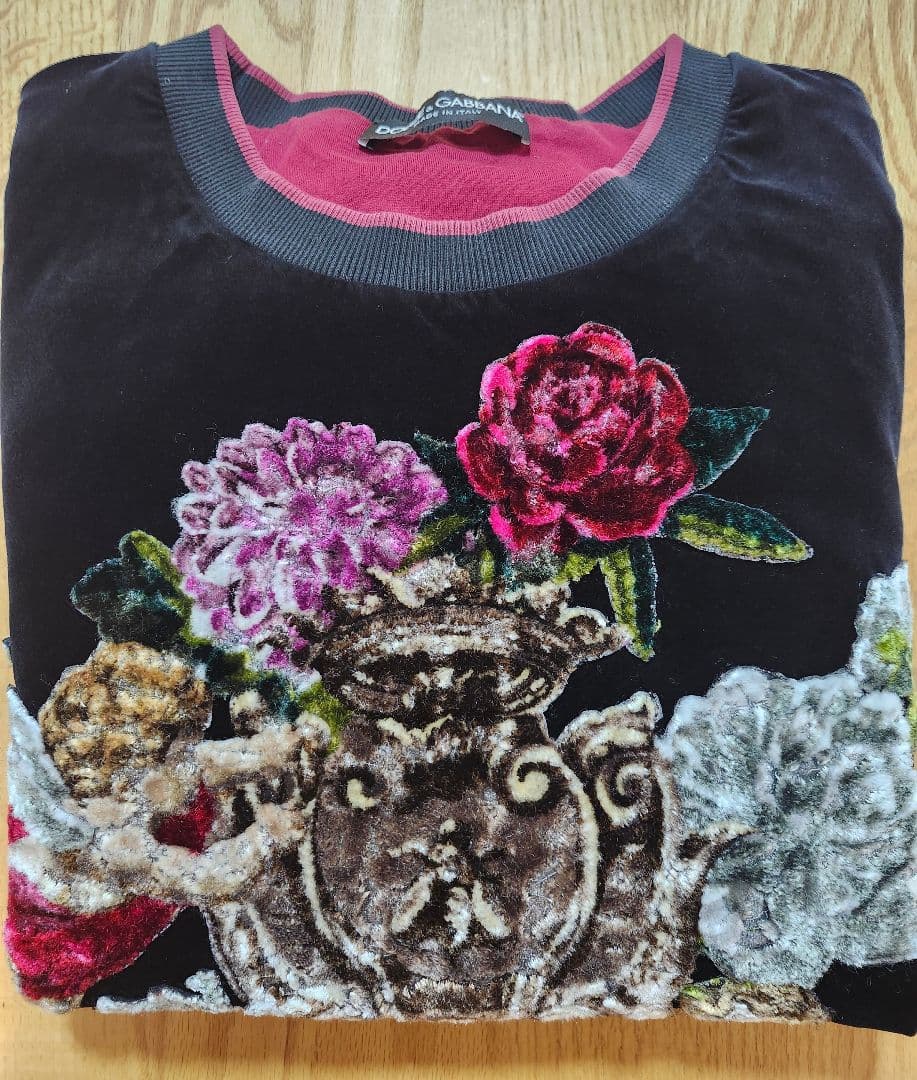 最終値下げ。DOLCE & GABBANA エンブロイダリ－スウェットトレーナー