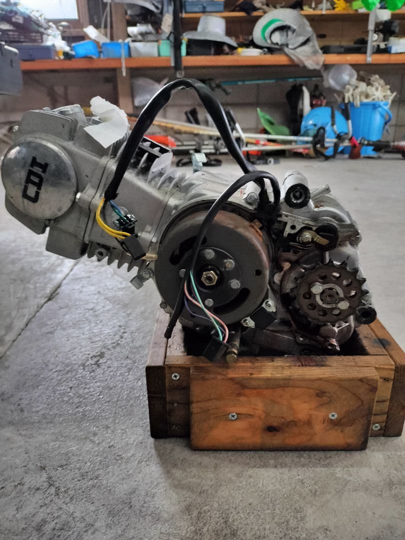 スーパーカブ50カスタム　110ccエンジン訳あり　全波整流化ハーネス付