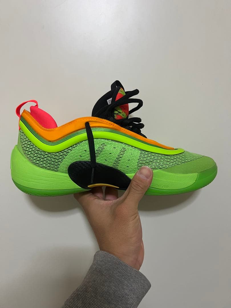 シューズ(男性用) adidas DON Issue 6 \"Panama