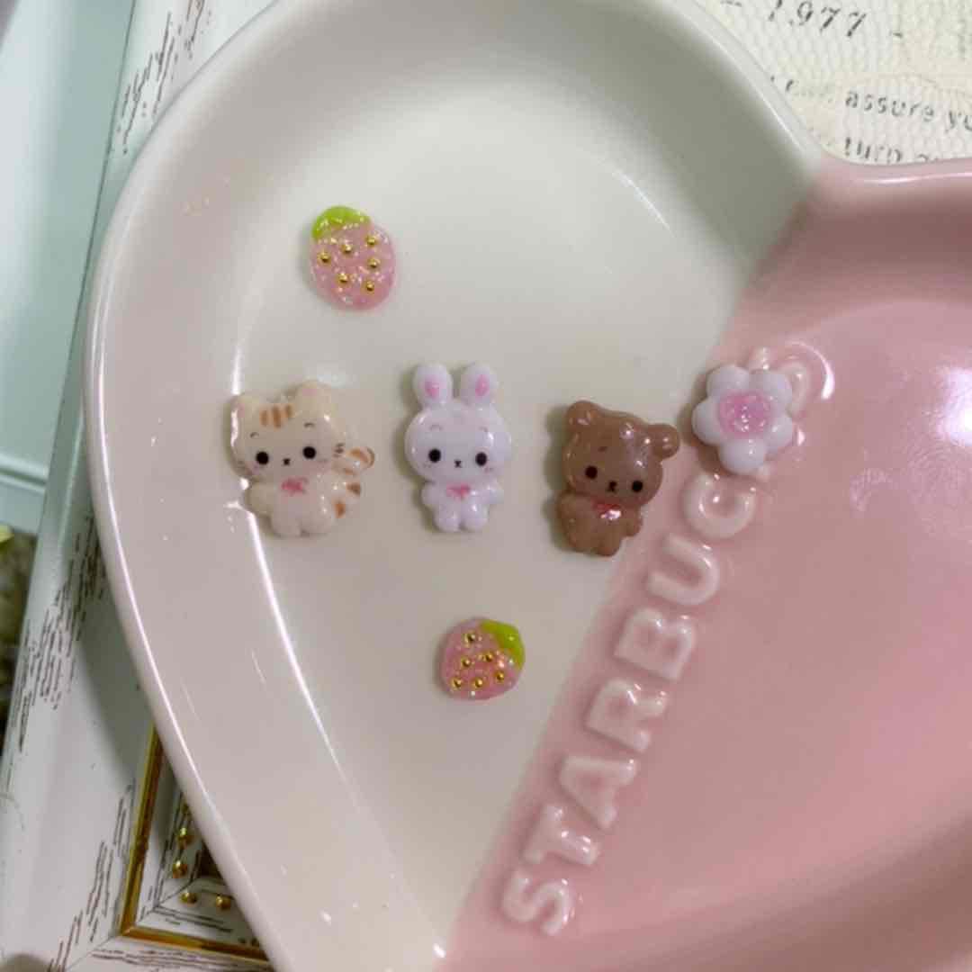 3dネイルパーツ オーダー くま うさぎ ねこ いちご ハート リボン ゆめかわ