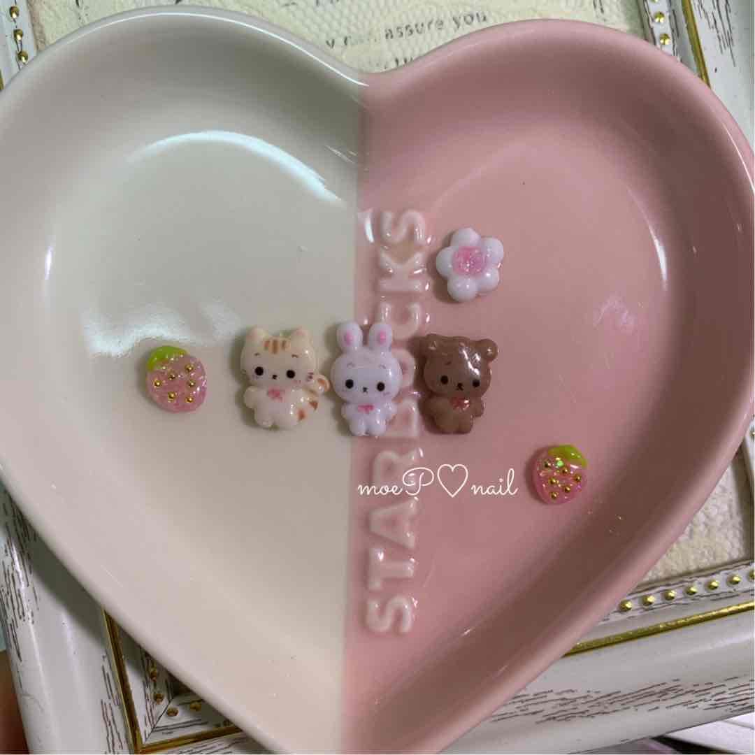 3dネイルパーツ オーダー くま うさぎ ねこ いちご ハート リボン ゆめかわ