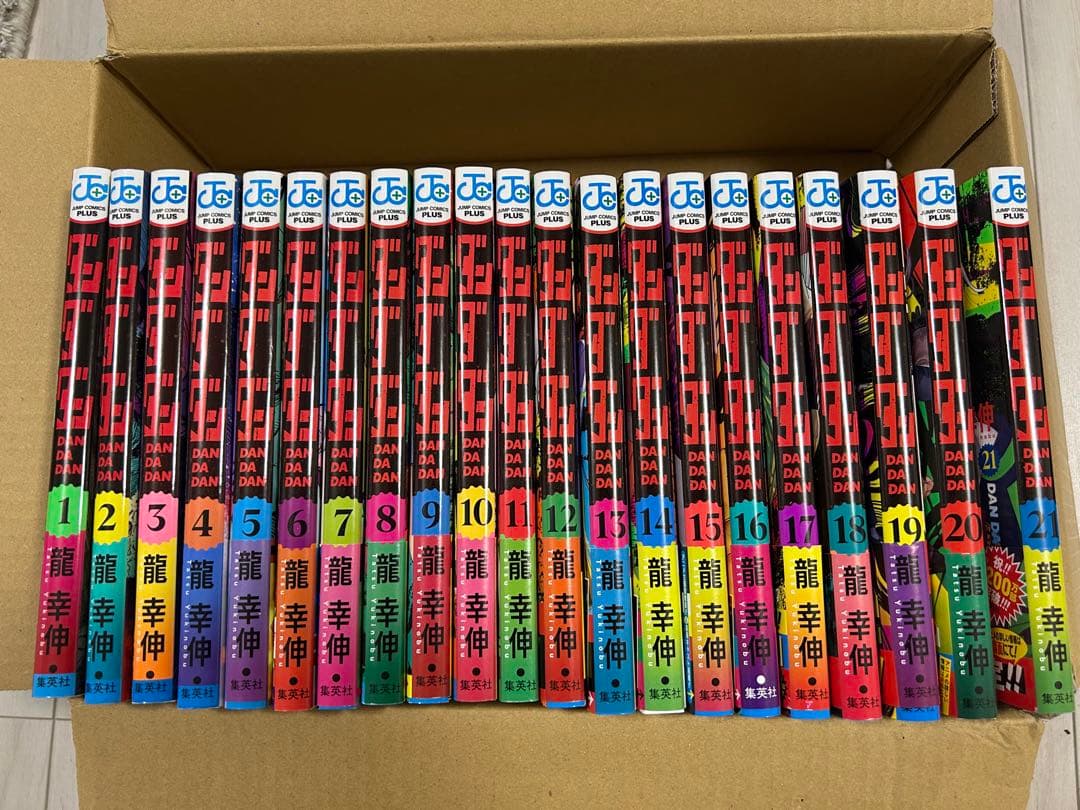 中古本　ダンダダン全巻　1〜21巻　綾瀬桃着せ替えクリアスタンド&クリアしおり