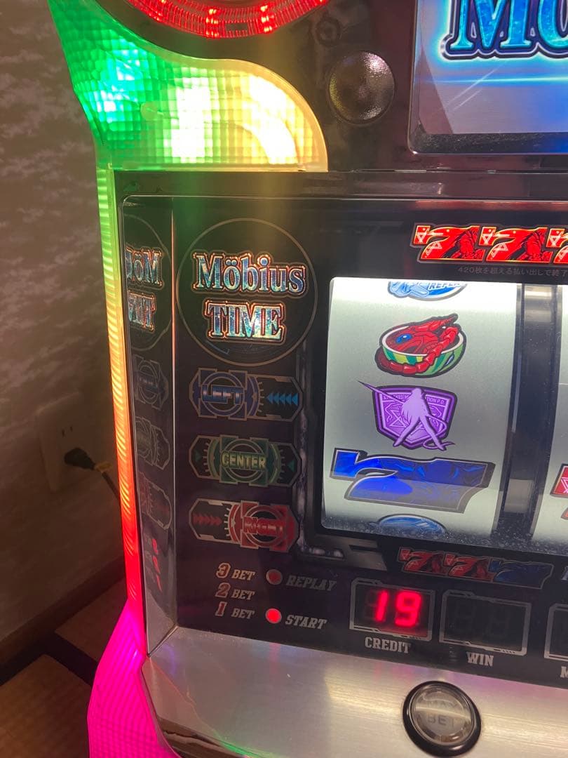 【送料込み】パチスロ実機　Silent Mobius サイレントメビウス