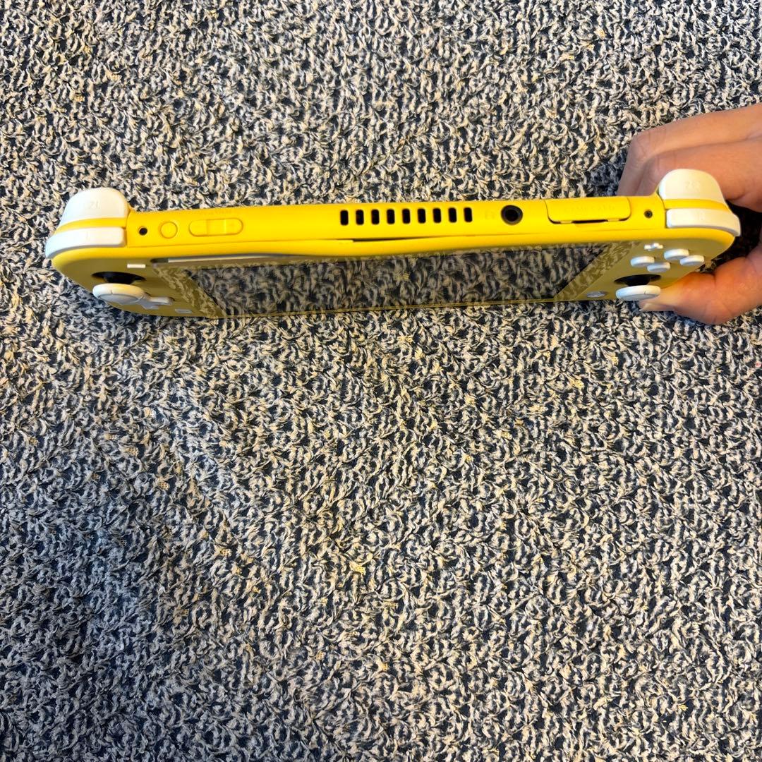 Nintendo Switch Lite イエロー 本体 ACアダプター付き箱有