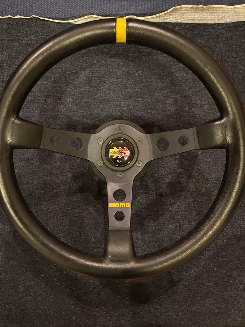 【希少品】momo ステアリング 本体