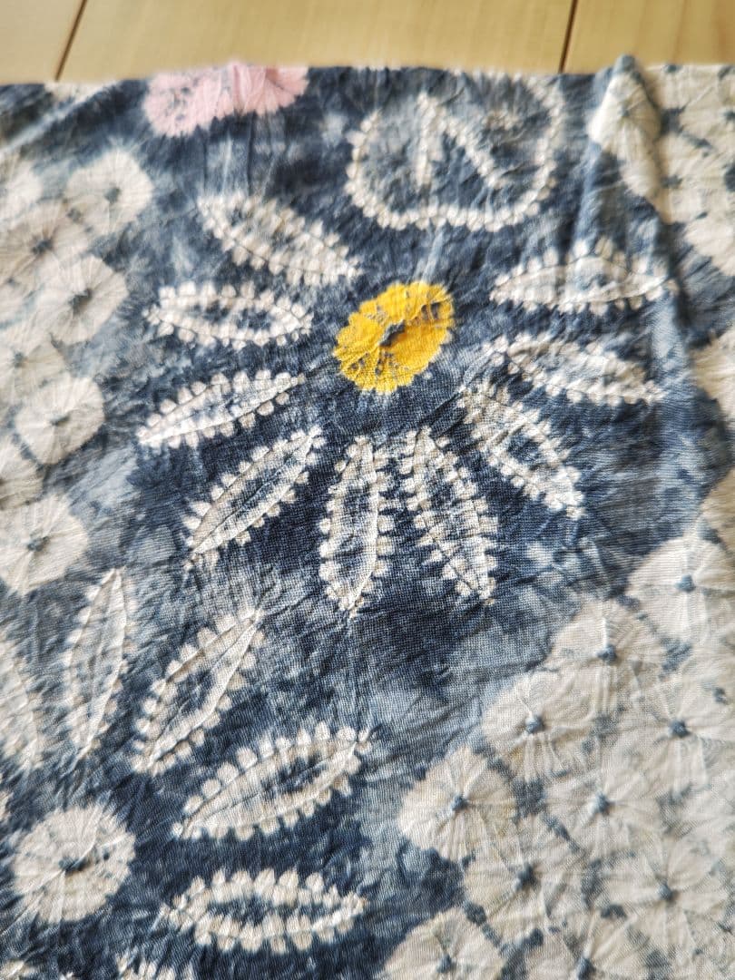 有松絞り　浴衣　可愛い絞りの花柄