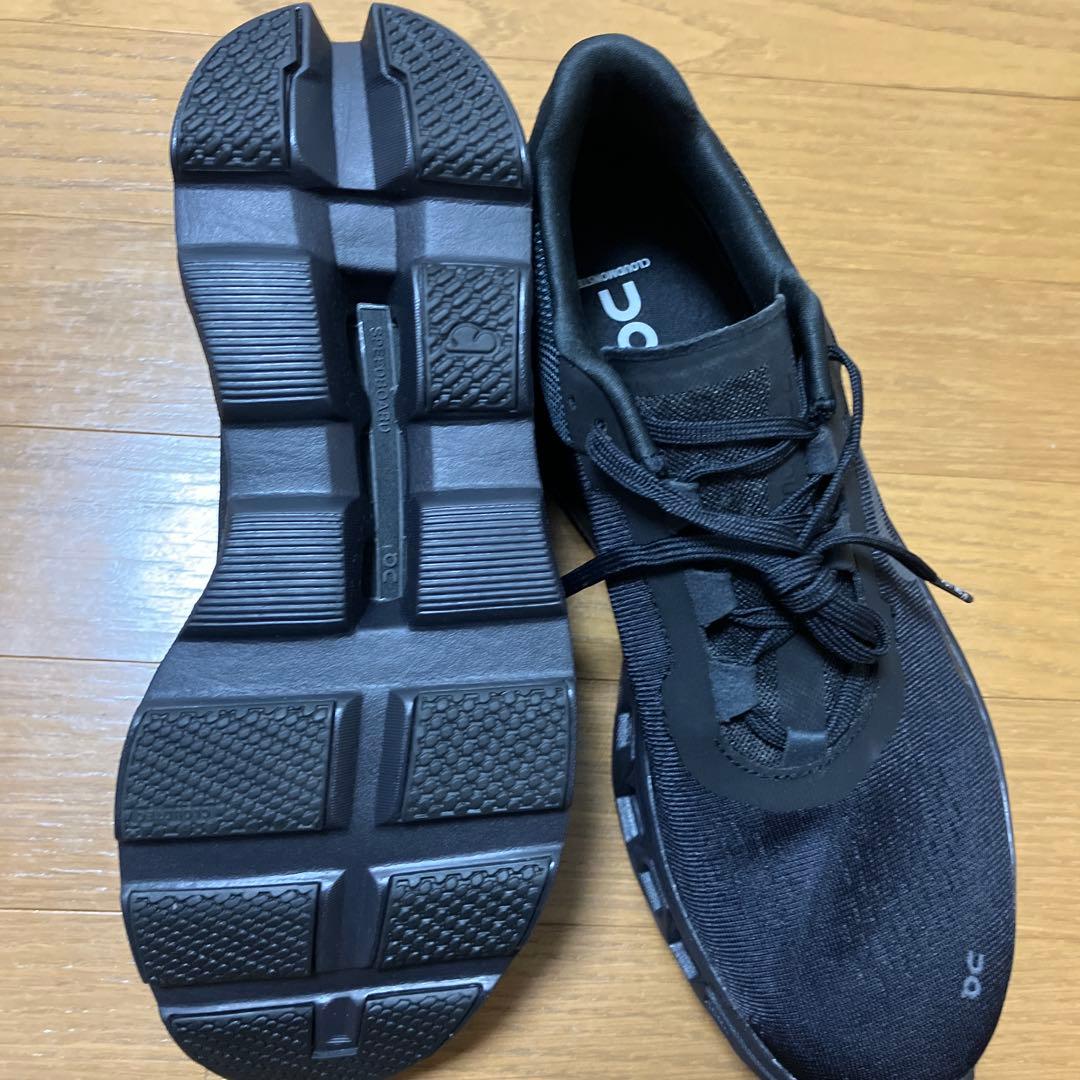 オン　クラウドモンスター　スピードボード　On cloudmonster