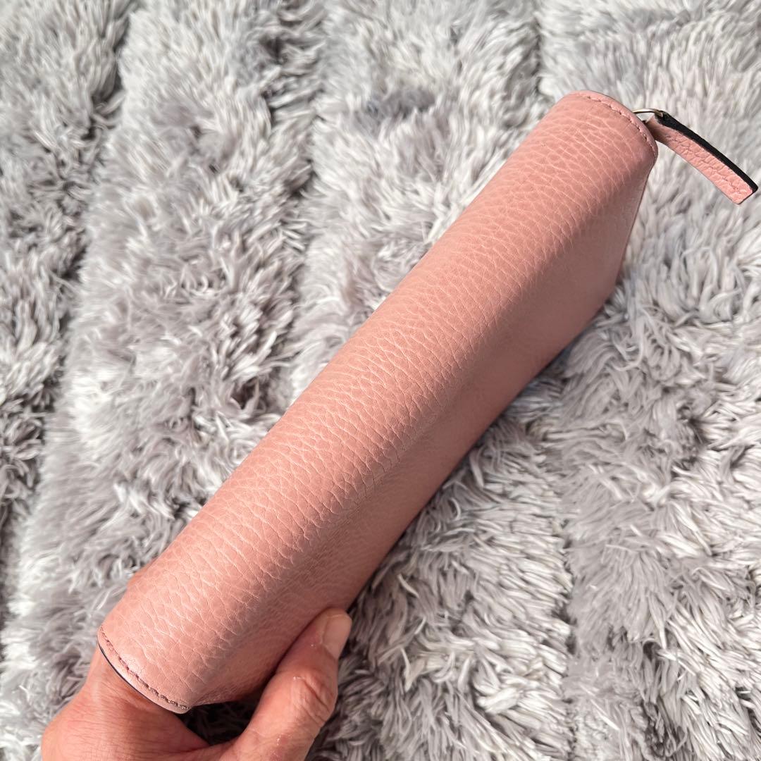 美品✨GUCCI 大容量　インターロッキング　長財布　シボレザー　ピンク