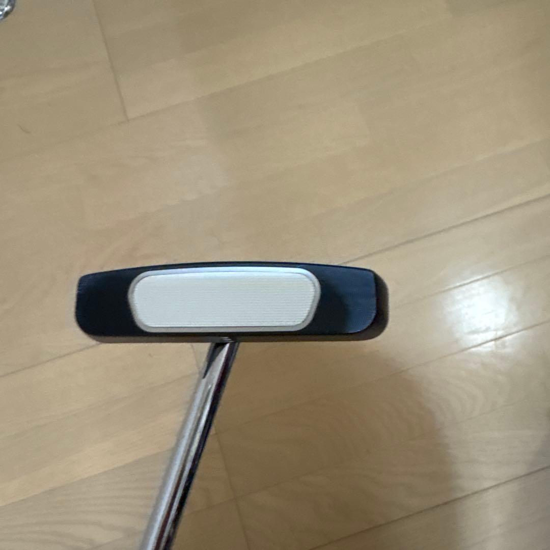 ODYSSEY Square 2 Jailbird パター