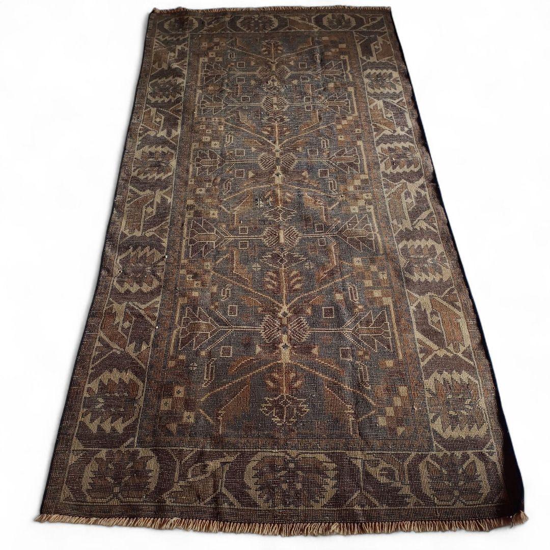 【ヴィンテージ】 経年変化の美しい バルーチ ラグ 絨毯 カーペット トライバル