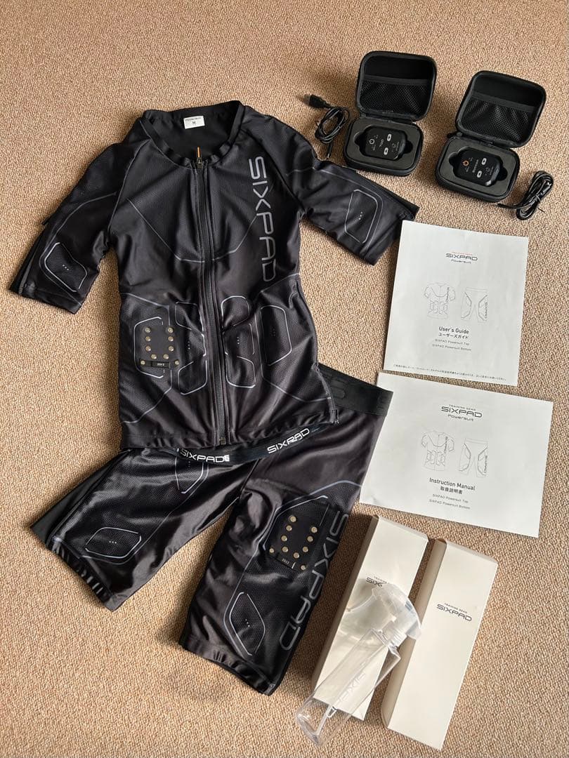 SIXPAD パワースーツ　レディース上下　Mサイズ