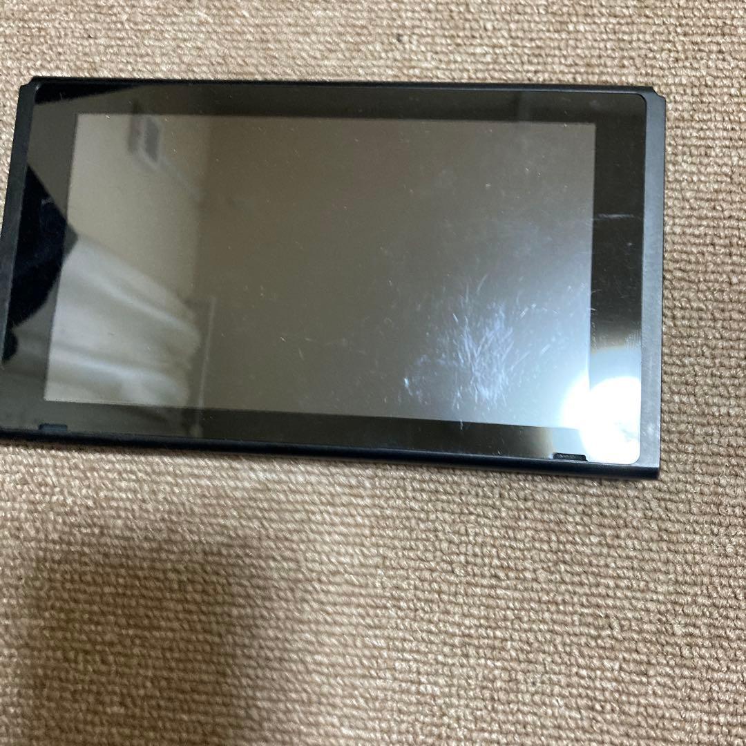 Nintendo Switch 本体 画面に傷あり