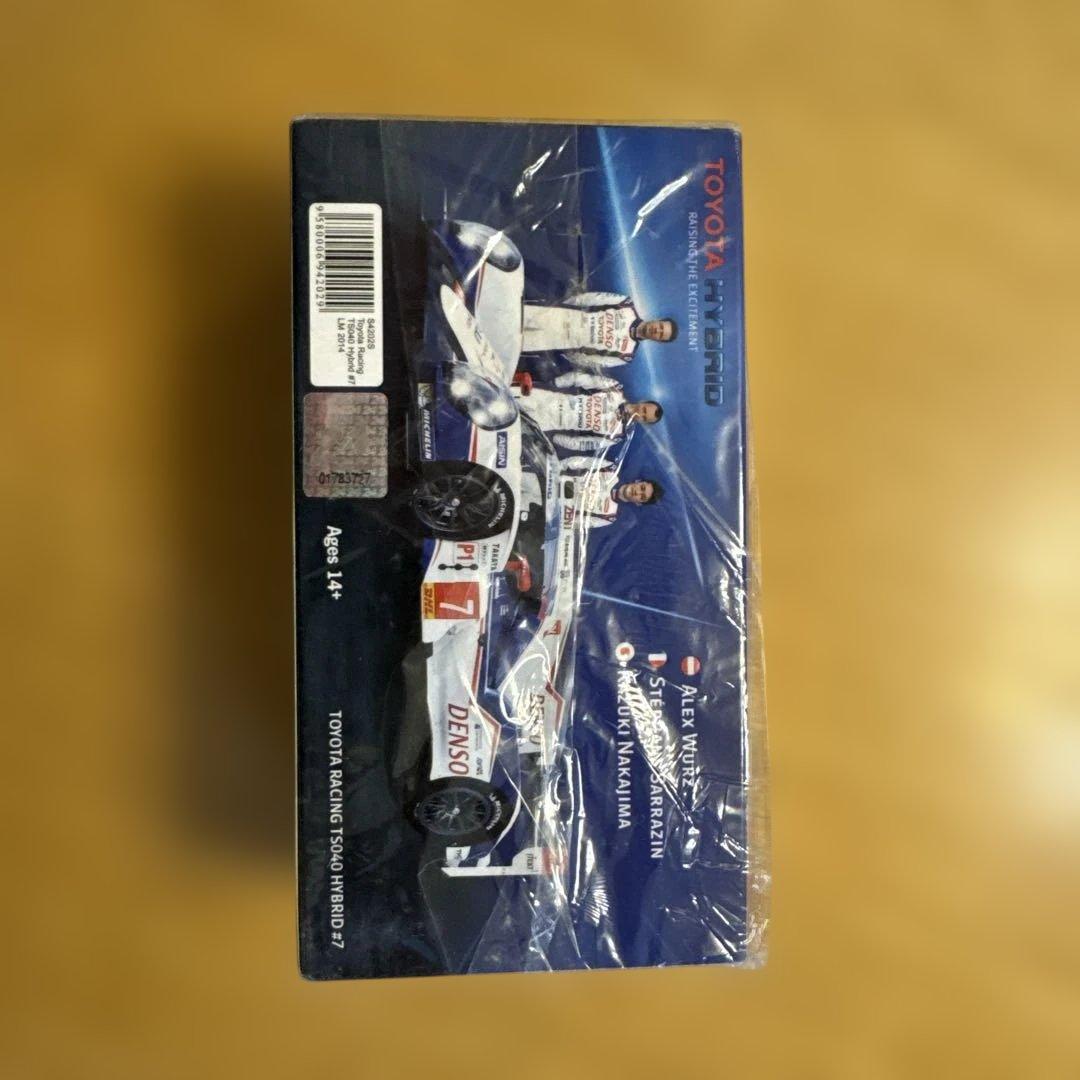 トヨタ ルマンレーシングTS040 1/43 スケール