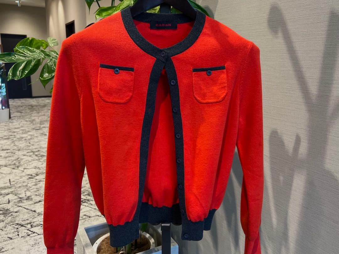 CABAN 赤(朱色)ニットカーディガン