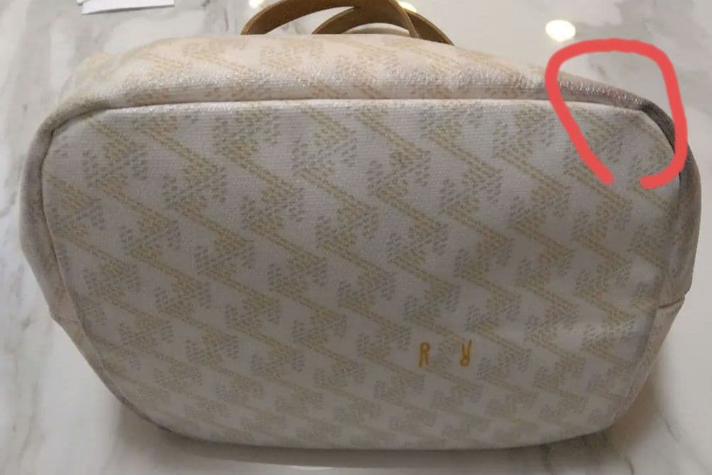 レザレクション　カートバッグ