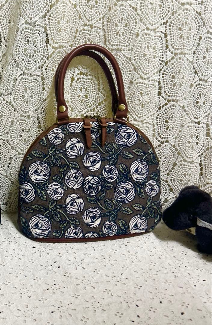 レイちゃん51220ＢミナペルホネンハンドメイドブガッティML＆マフラー