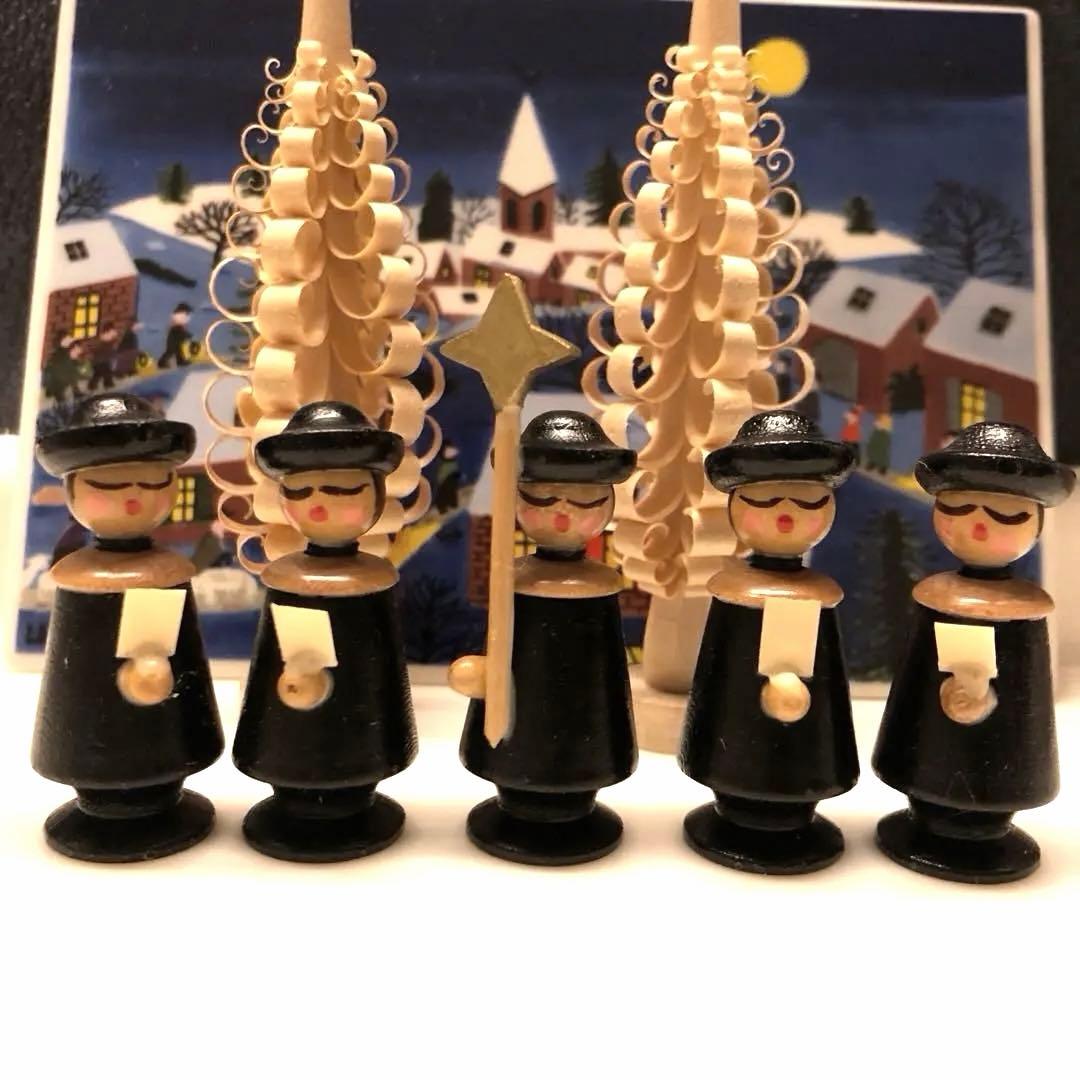 未使用　ドイツエルツ山地　木工民芸品ヴィンテージ　5名聖歌隊　削り木2本