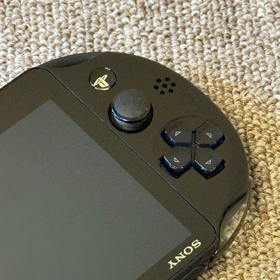 PSVITA PCH-2000 ブラック