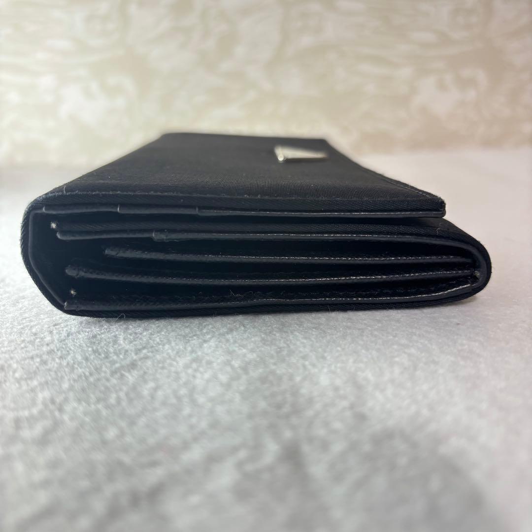 美品　PRADA プラダ　ブラック ナイロン　長財布　二つ折り財布