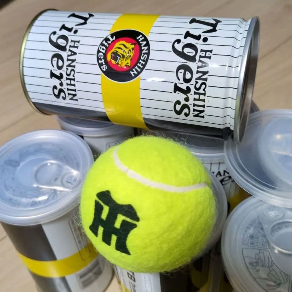 阪神タイガース テニスボール　XT8　6缶おまけ付き