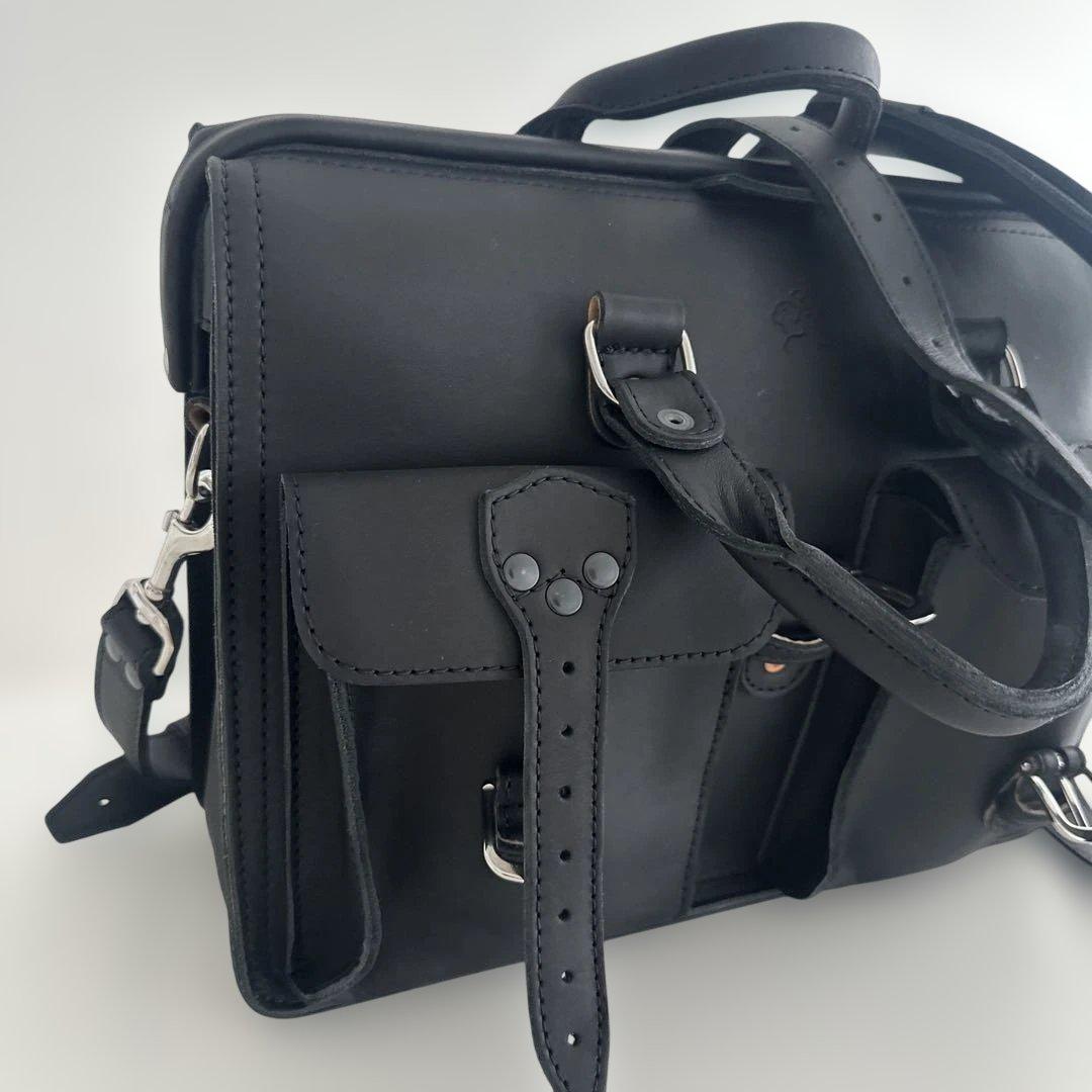 Saddleback Flight Bag レザーブリーフケース ブラック