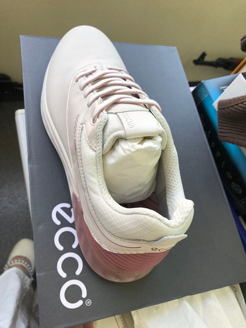 ECCO Golf S Threeウィメンズ レザーGoreTexゴルフシューズ