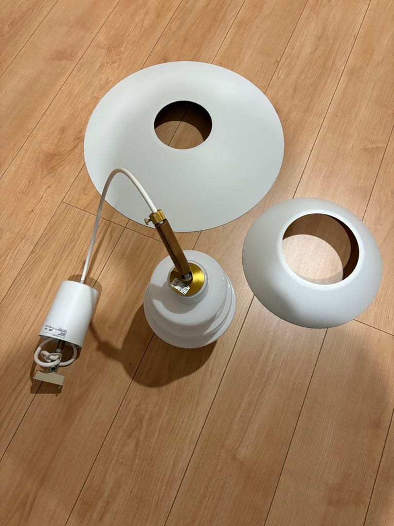 Interform ペンダントライト Blanche ルームライト 美品 北欧