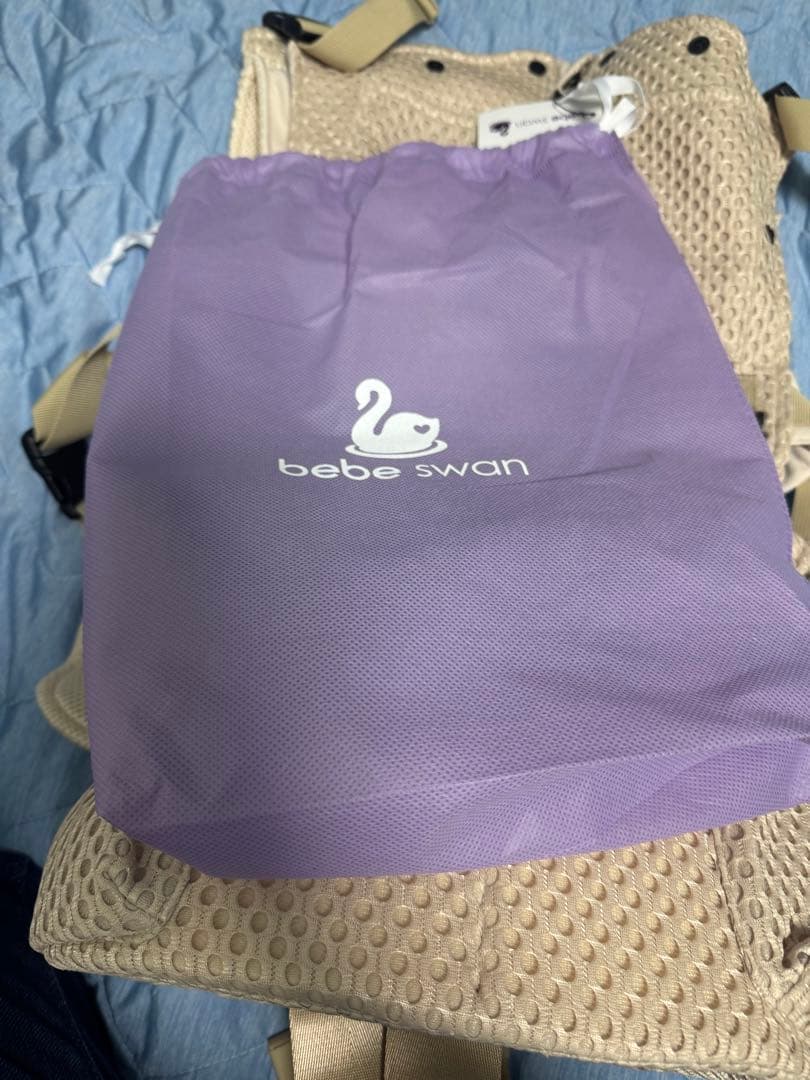 ★【どらみちゃん。】べべスワン　bebeswan　抱っこ紐　サンドベージュ