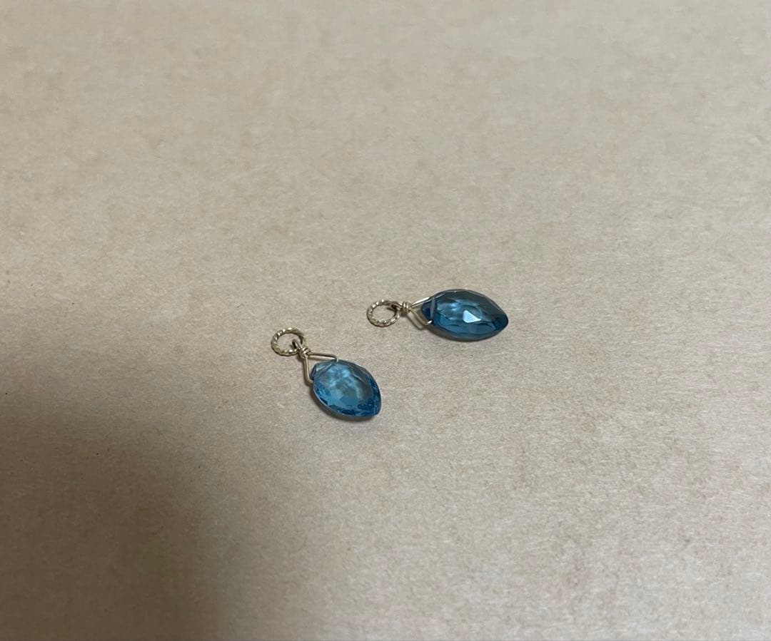 agete アガット　青山本店購入　天然石チャーム　保証書付