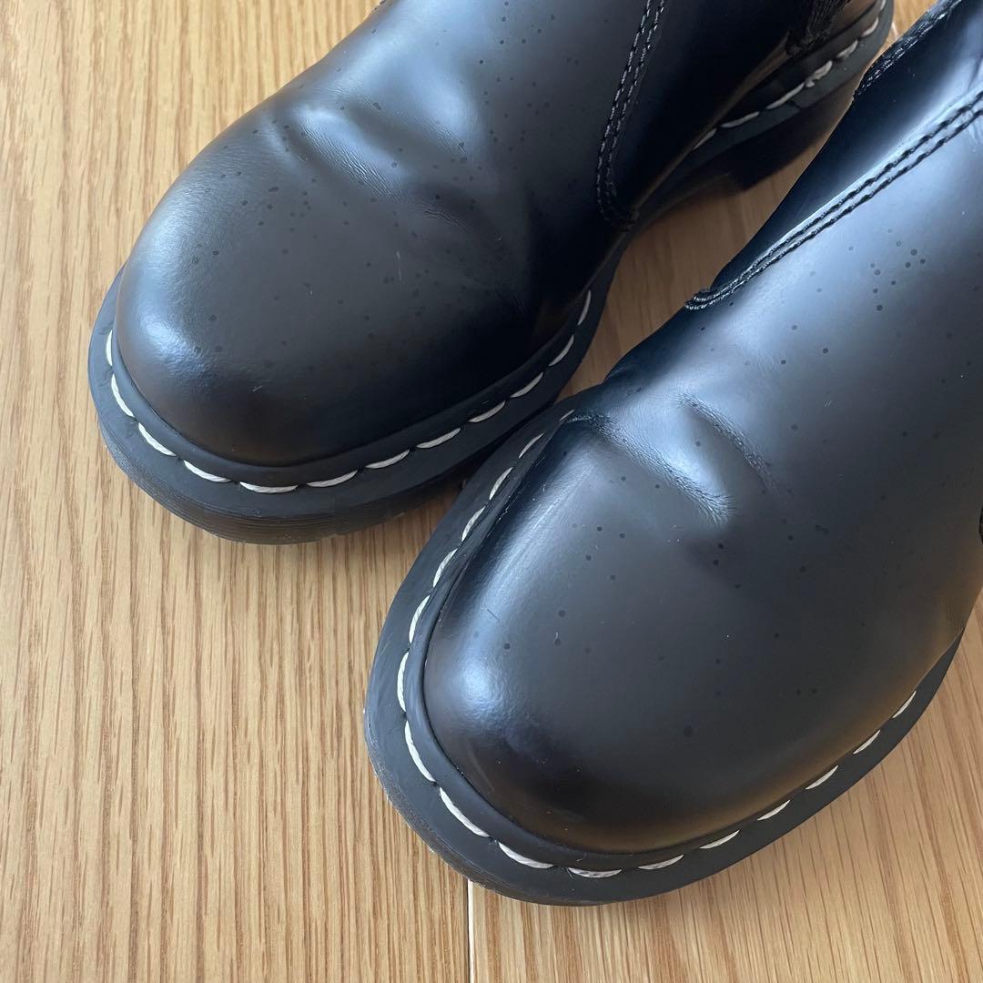 ドクターマーチン 2976 ホワイトステッチ UK4