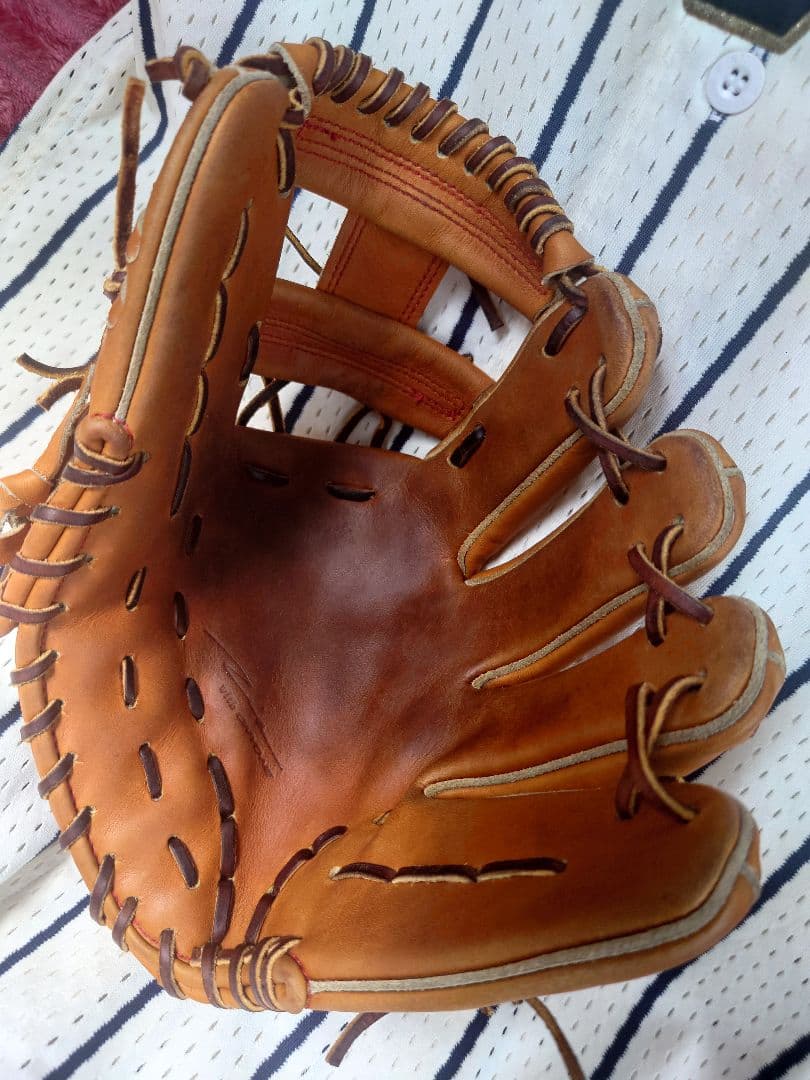 アイピーセレクト　硬式内野手用グローブ　大引モデル